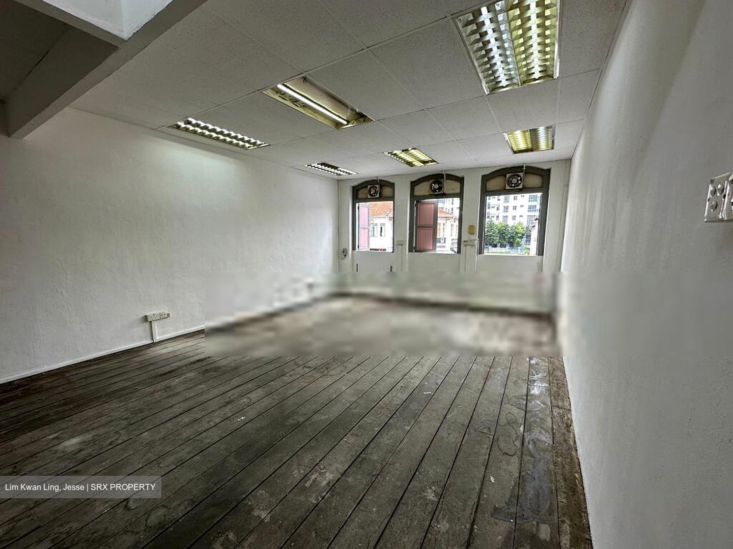 Geylang Road (D14), Shop House #560371251